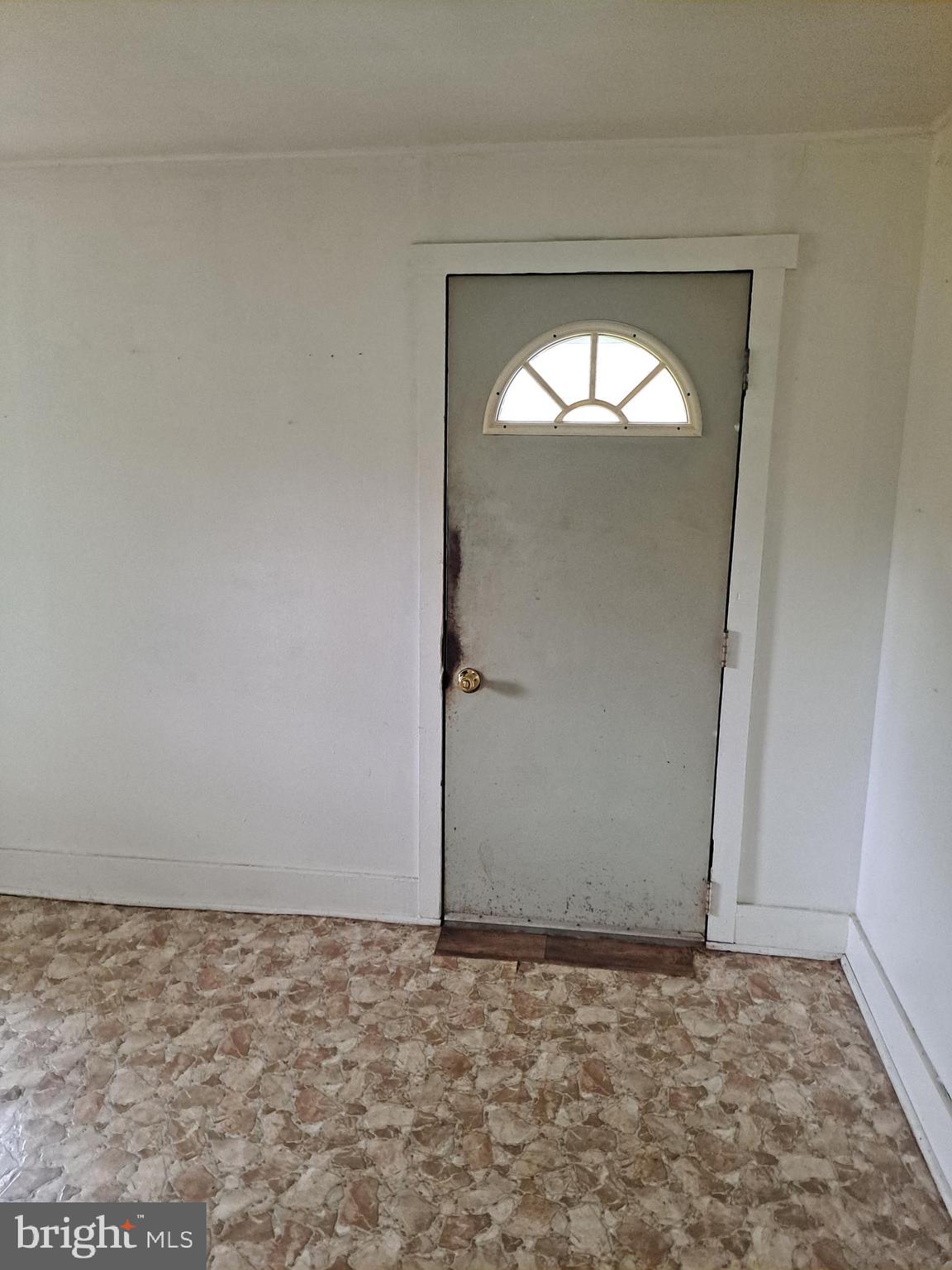 JORDAN RUN RD - Residential