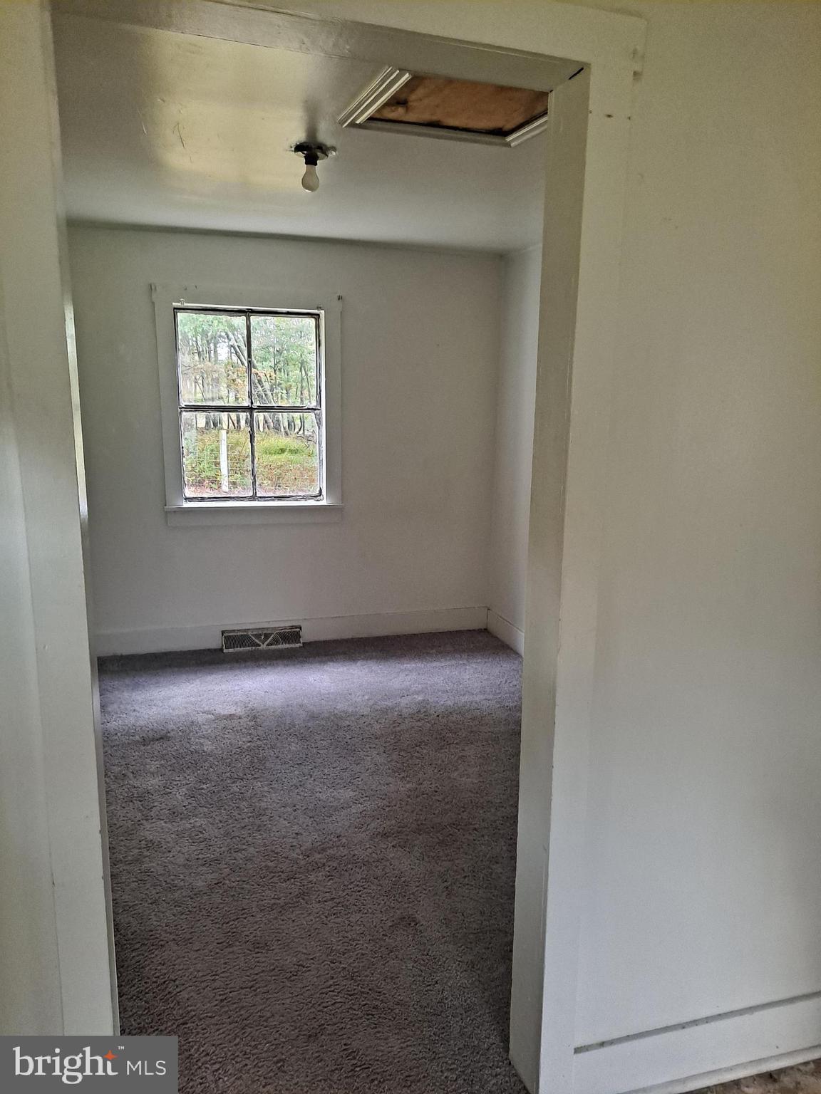 JORDAN RUN RD - Residential