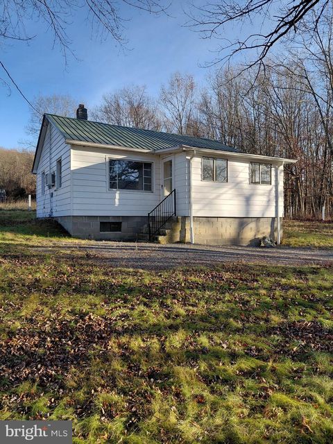 7642 JORDAN RUN ROAD MAYSVILLE WV 26833