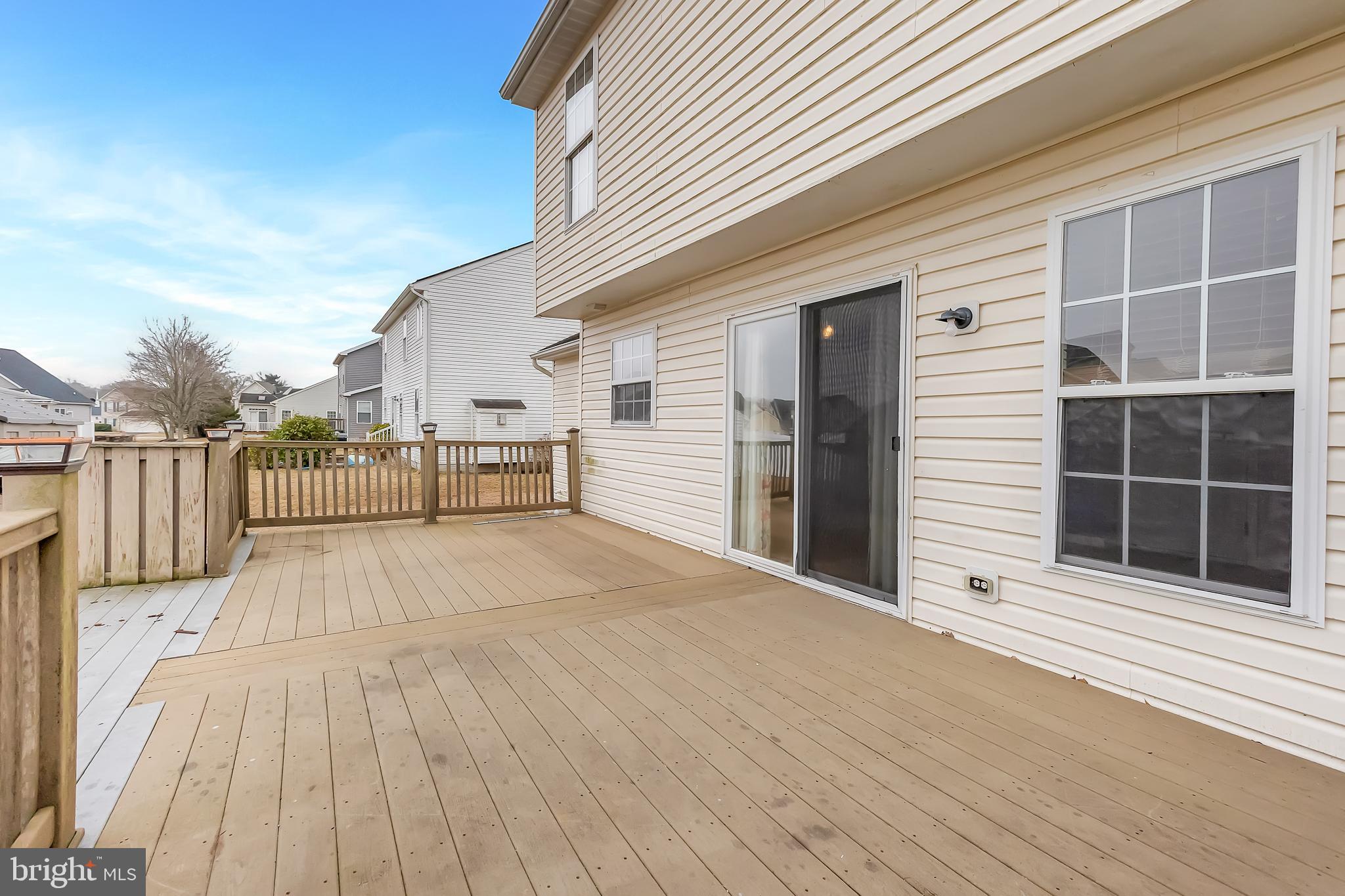 CEDAR COMMONS - Residential