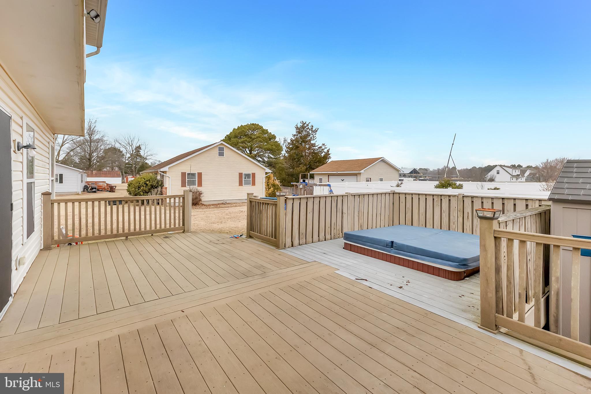 CEDAR COMMONS - Residential