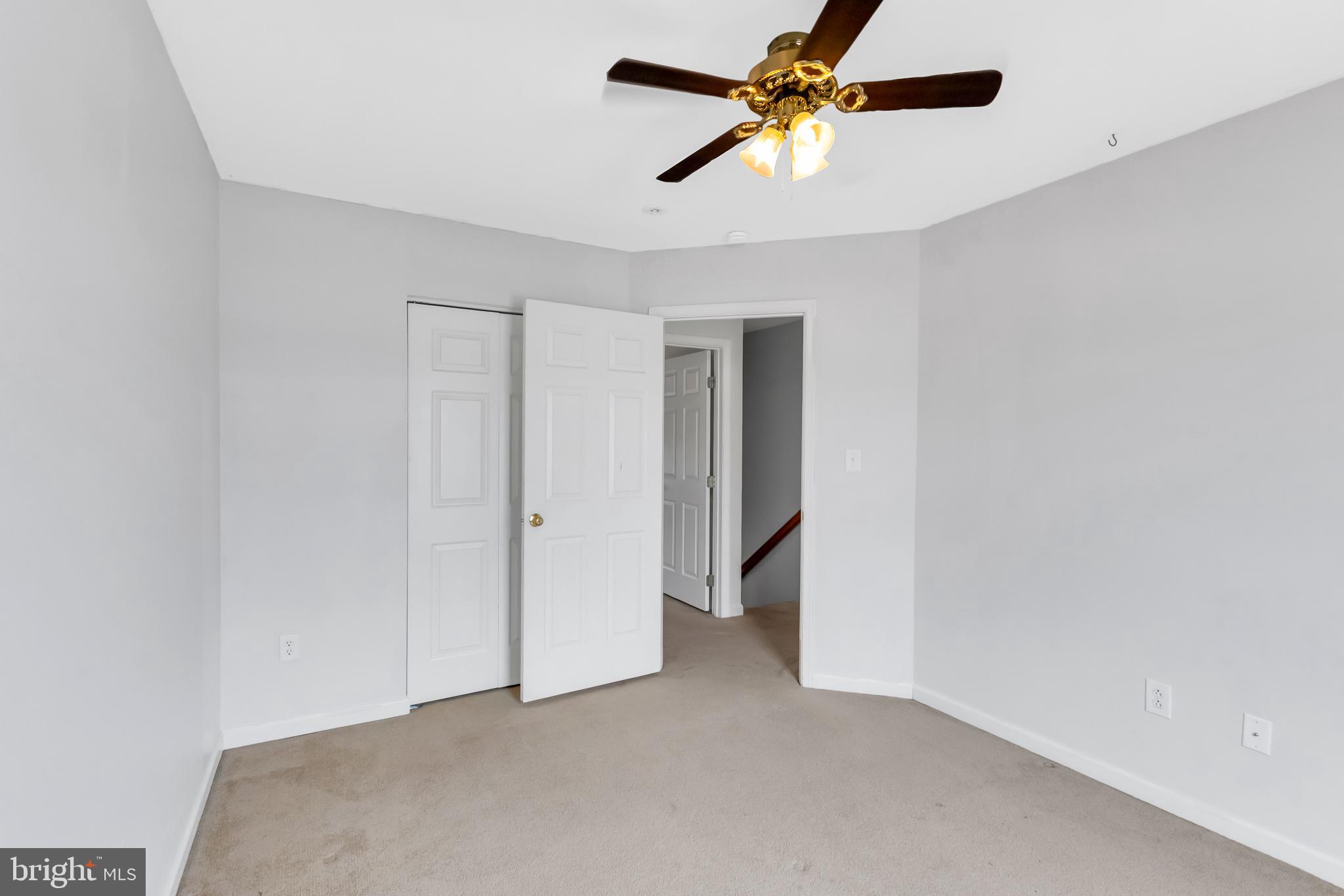 CEDAR COMMONS - Residential