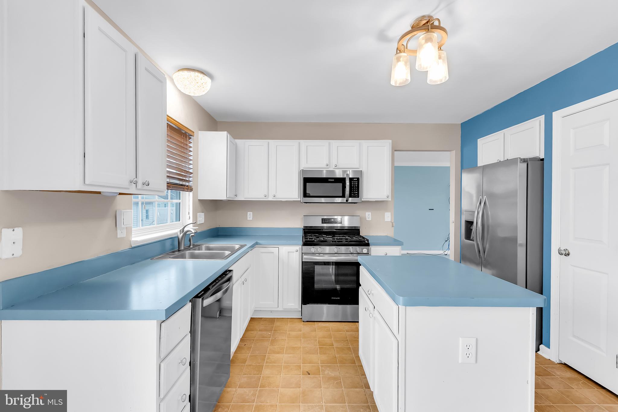 CEDAR COMMONS - Residential