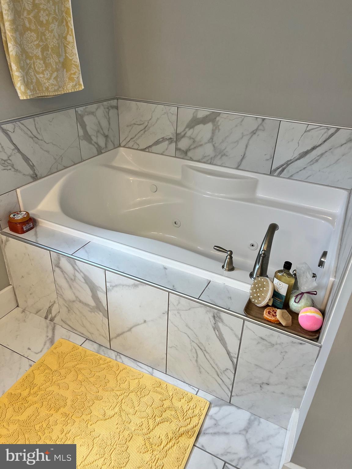 DEERFIELD VILLAGE - Residential