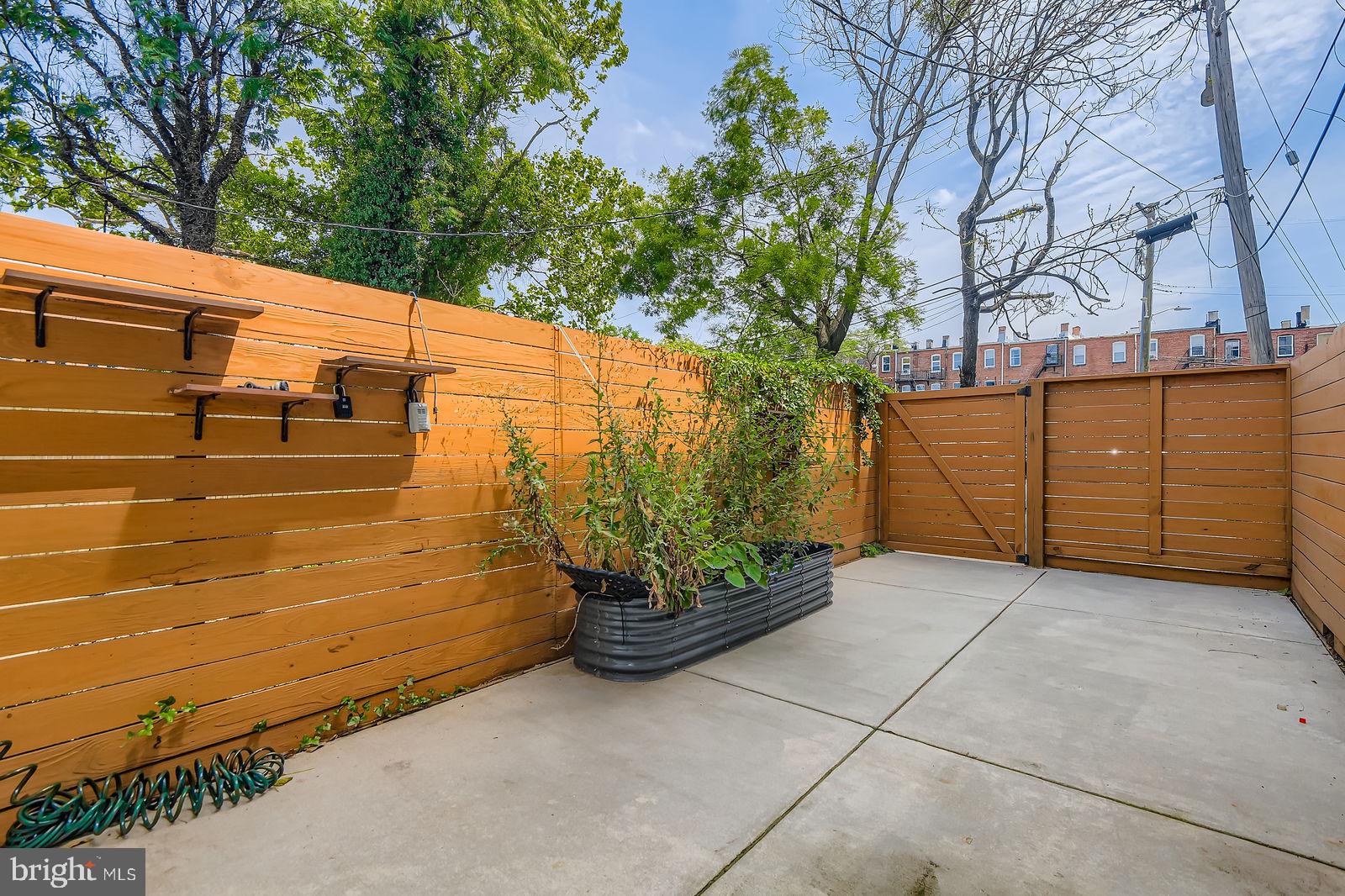 CHARLES VILLAGE - Residential Lease