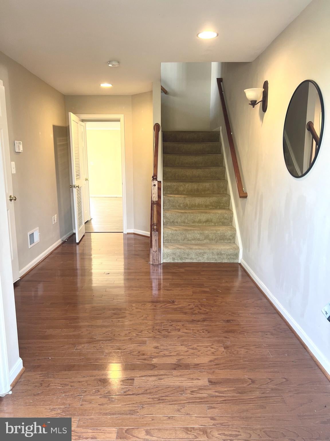 194 OXBOW DRIVE