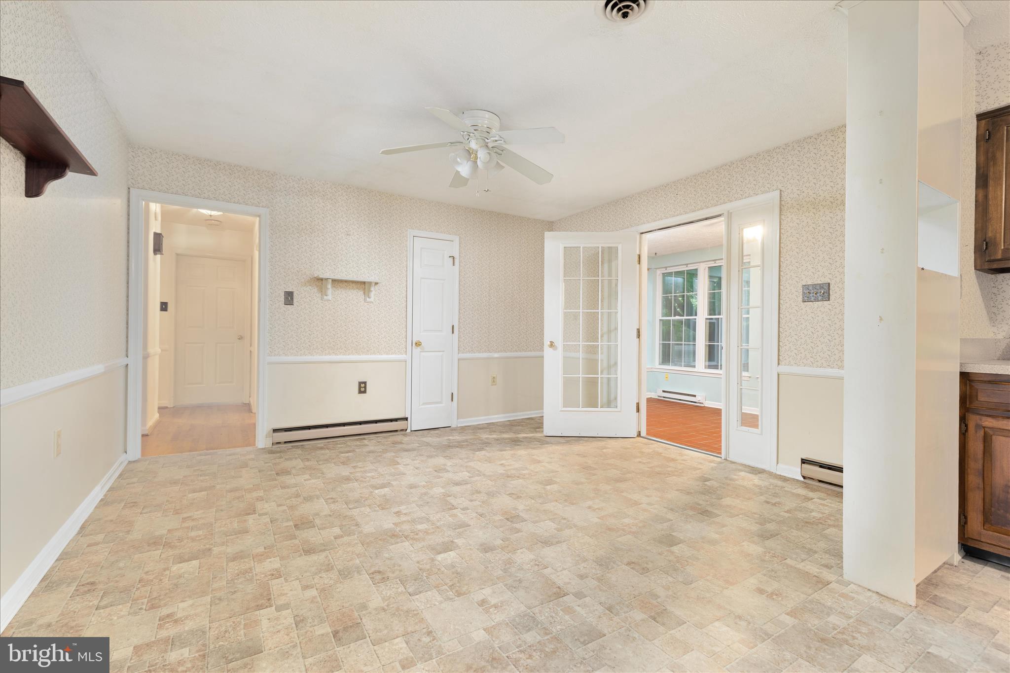 FREDERICKTOWNE - Residential