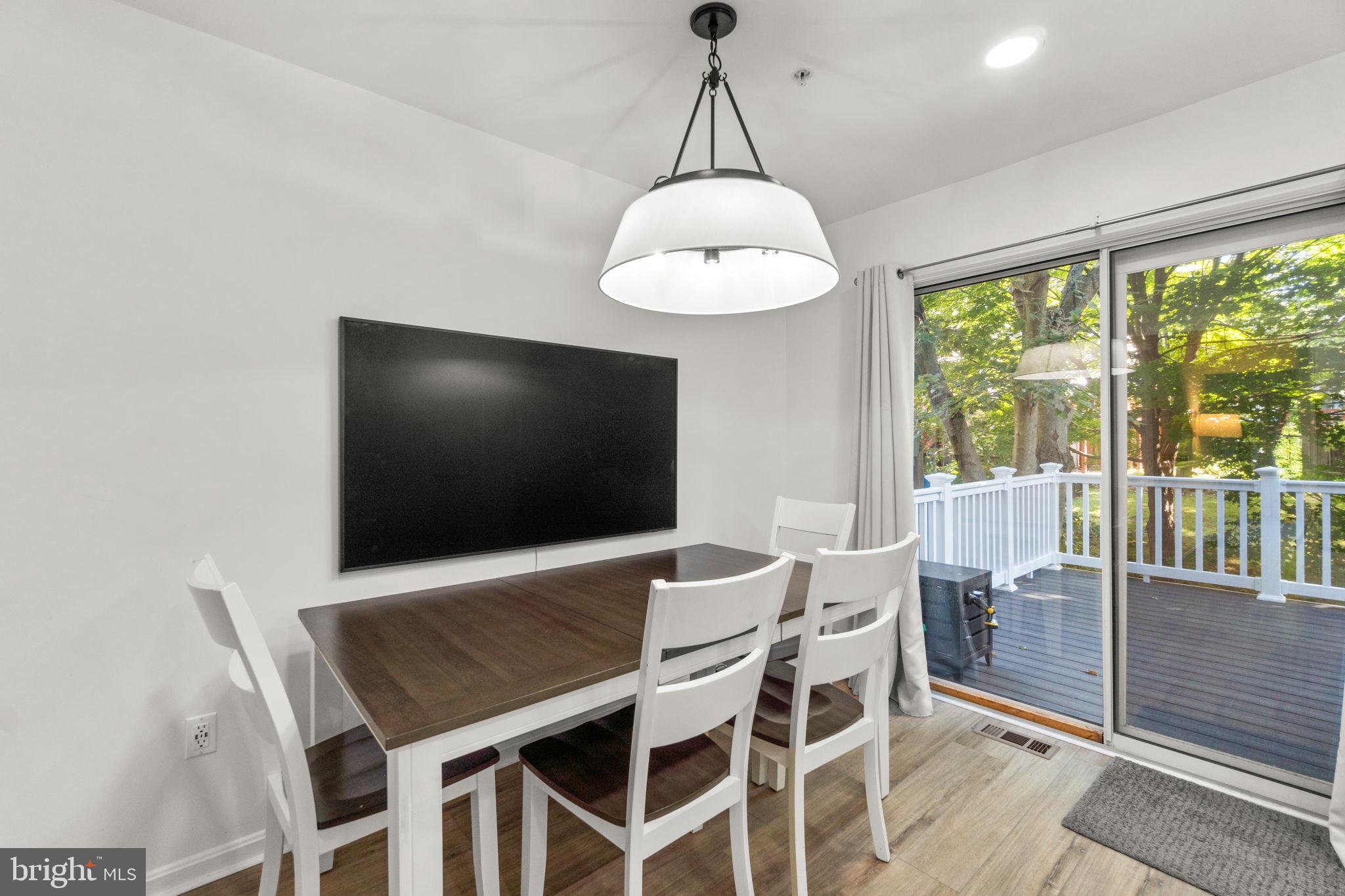 VILLAGE OF HICKORY RIDGE - Residential