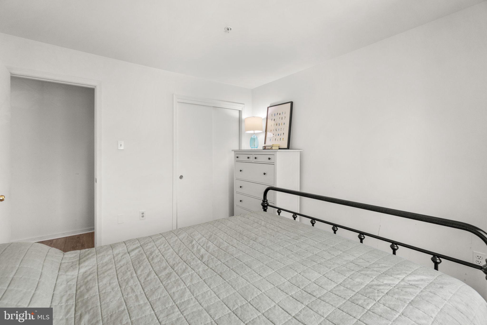 VILLAGE OF HICKORY RIDGE - Residential