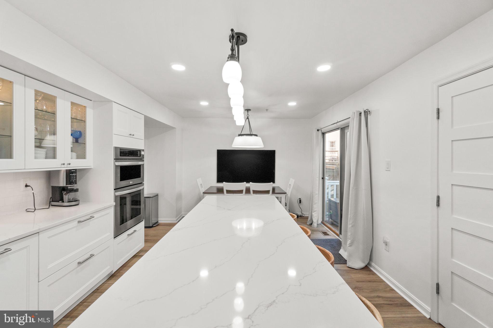 VILLAGE OF HICKORY RIDGE - Residential