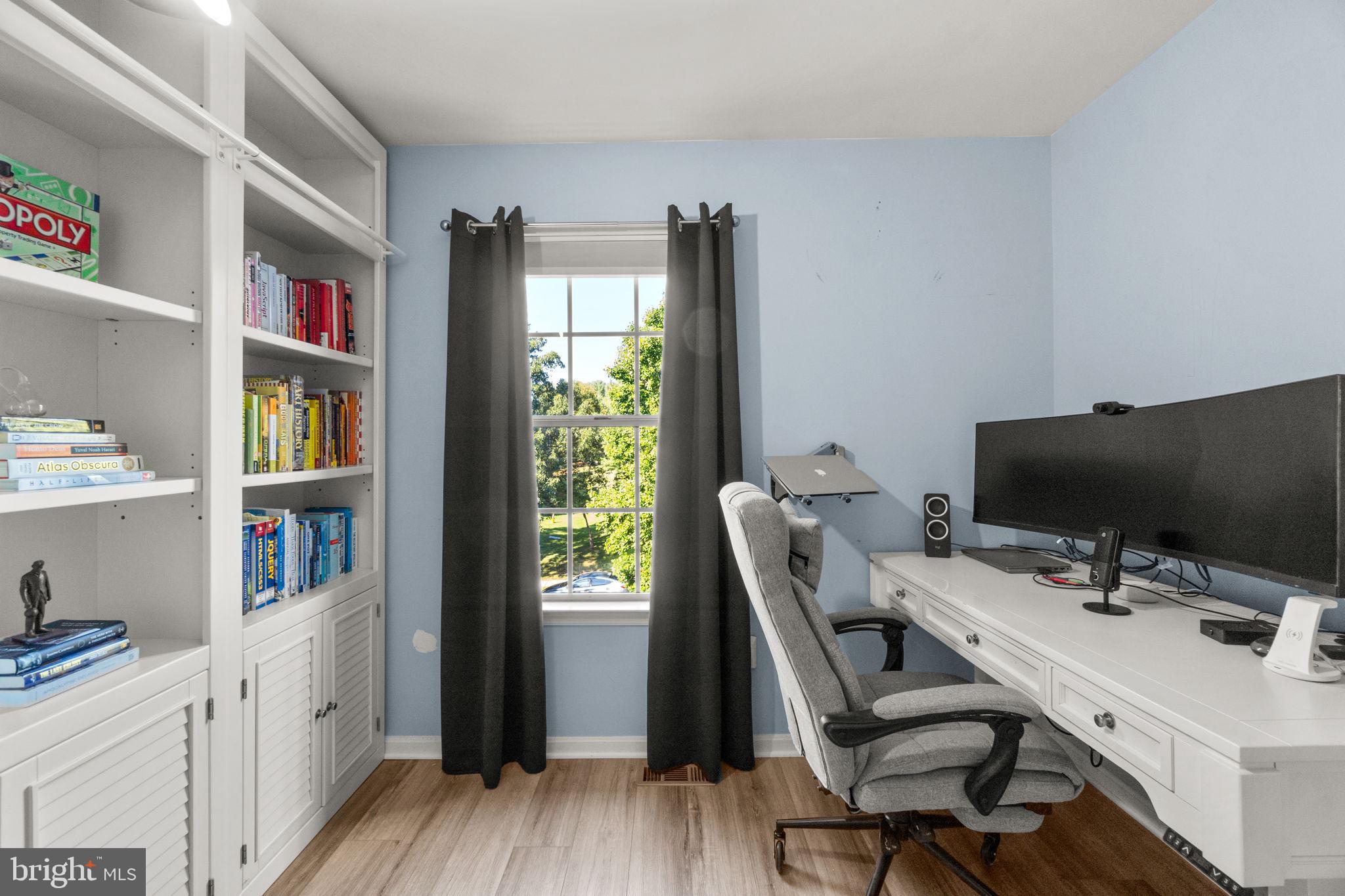 VILLAGE OF HICKORY RIDGE - Residential