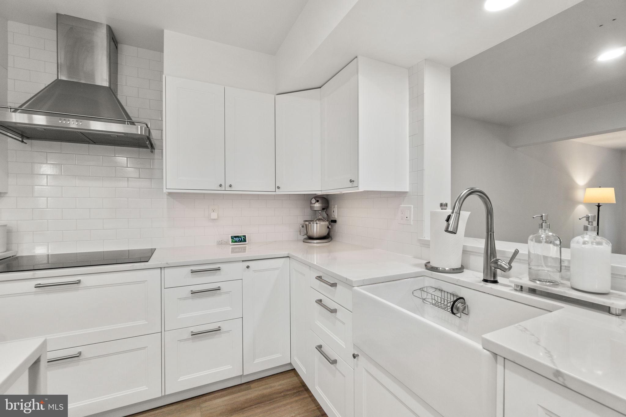 VILLAGE OF HICKORY RIDGE - Residential