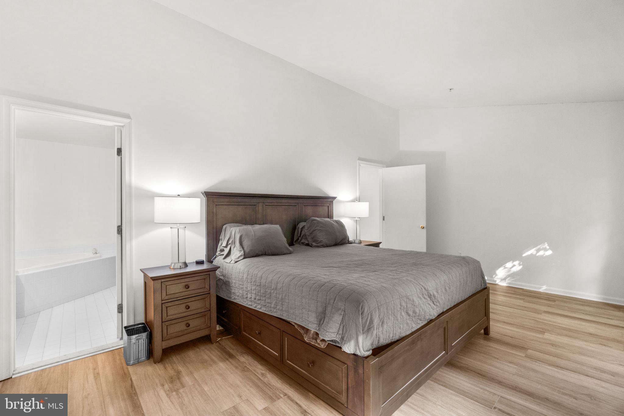 VILLAGE OF HICKORY RIDGE - Residential