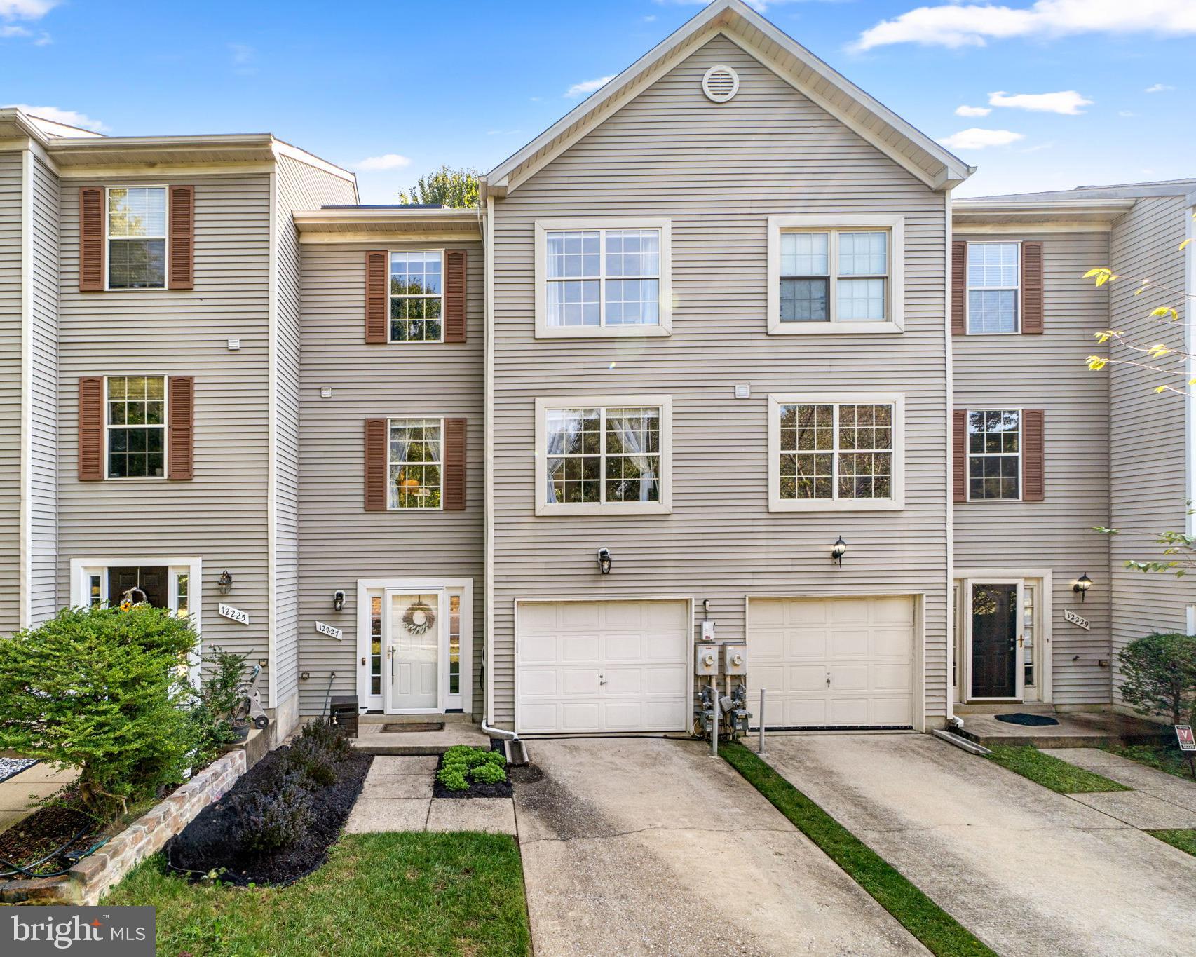 VILLAGE OF HICKORY RIDGE - Residential