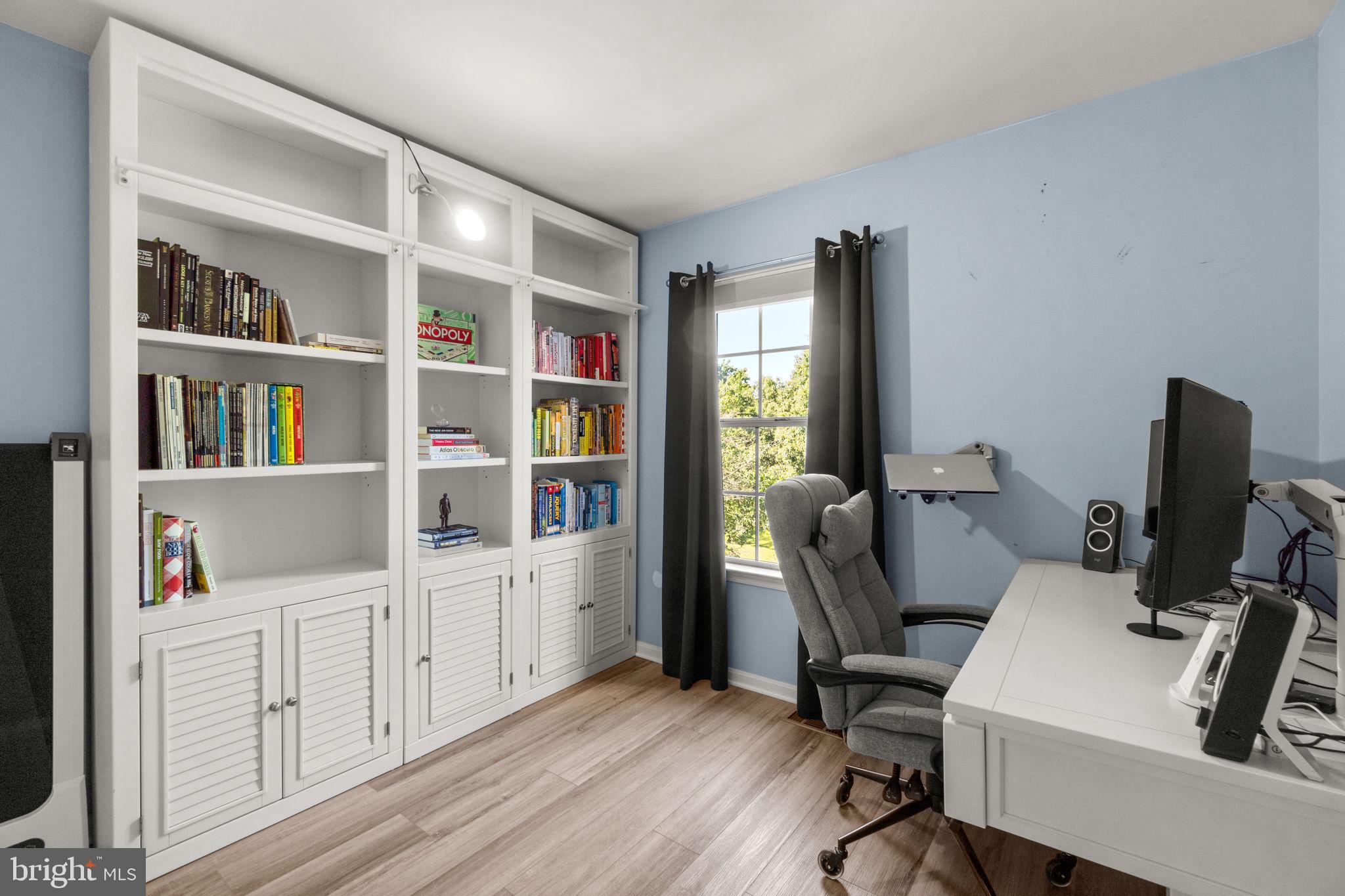 VILLAGE OF HICKORY RIDGE - Residential