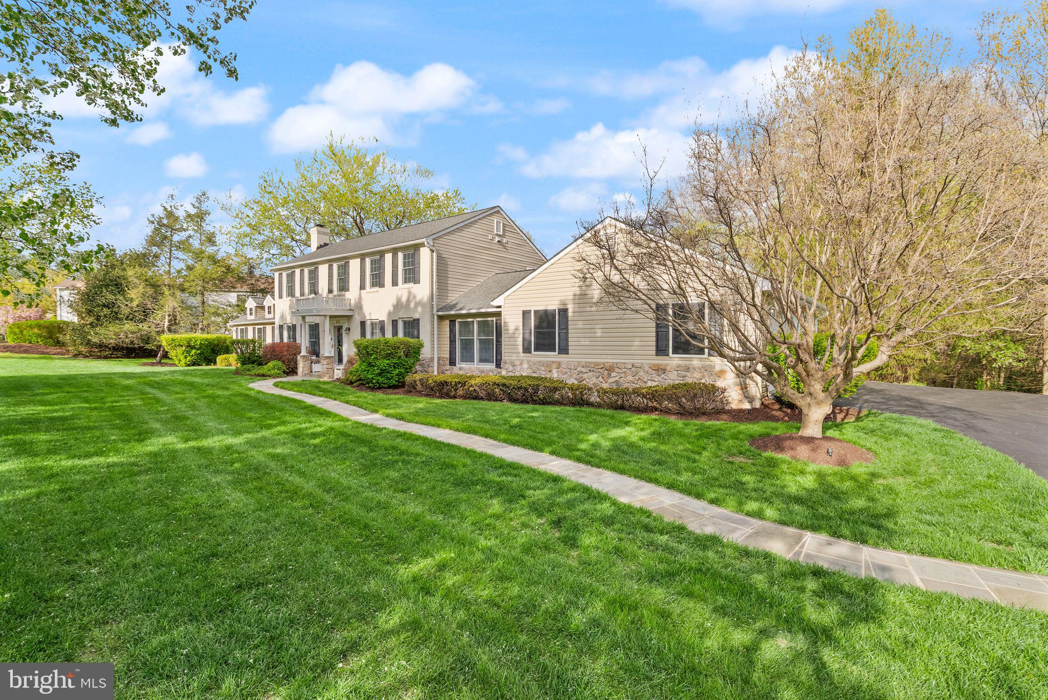 HICKORY CREEK - Residential