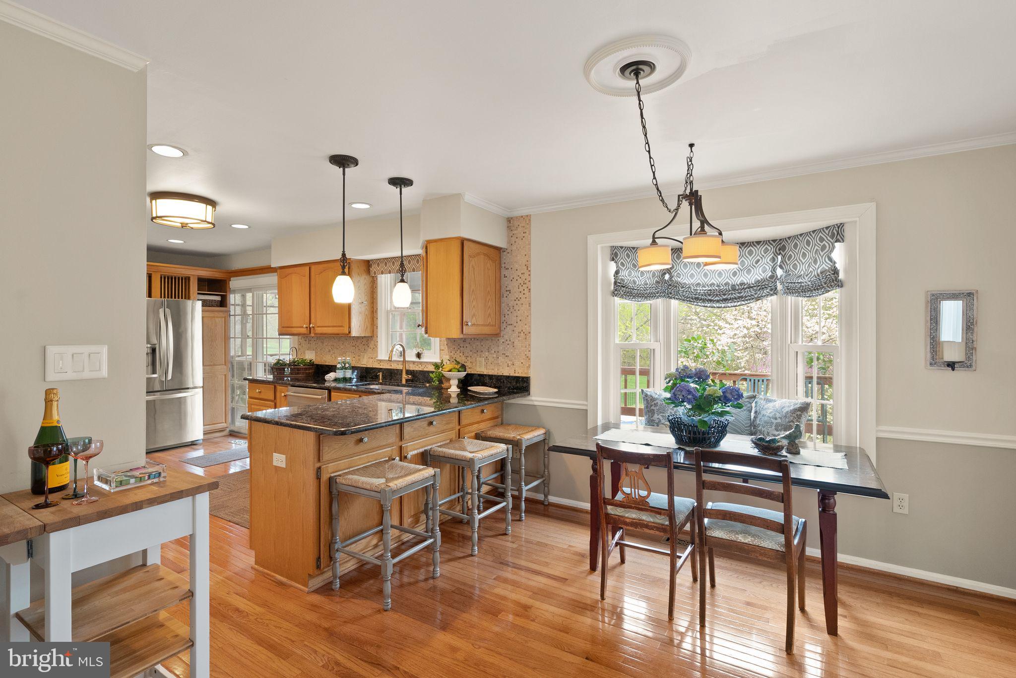 HICKORY CREEK - Residential