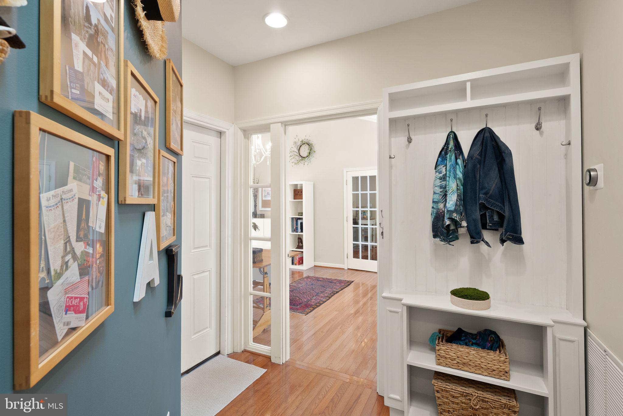 HICKORY CREEK - Residential