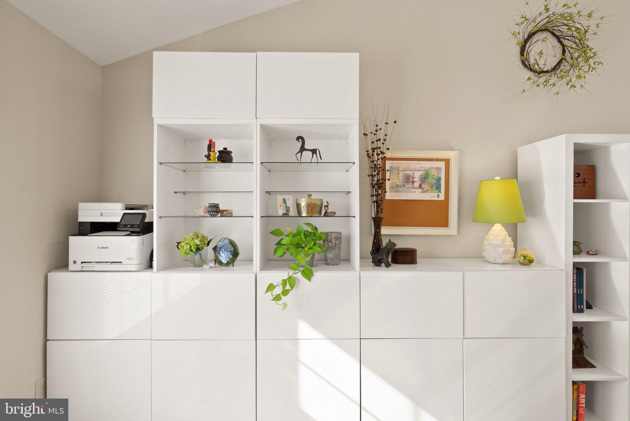 HICKORY CREEK - Residential