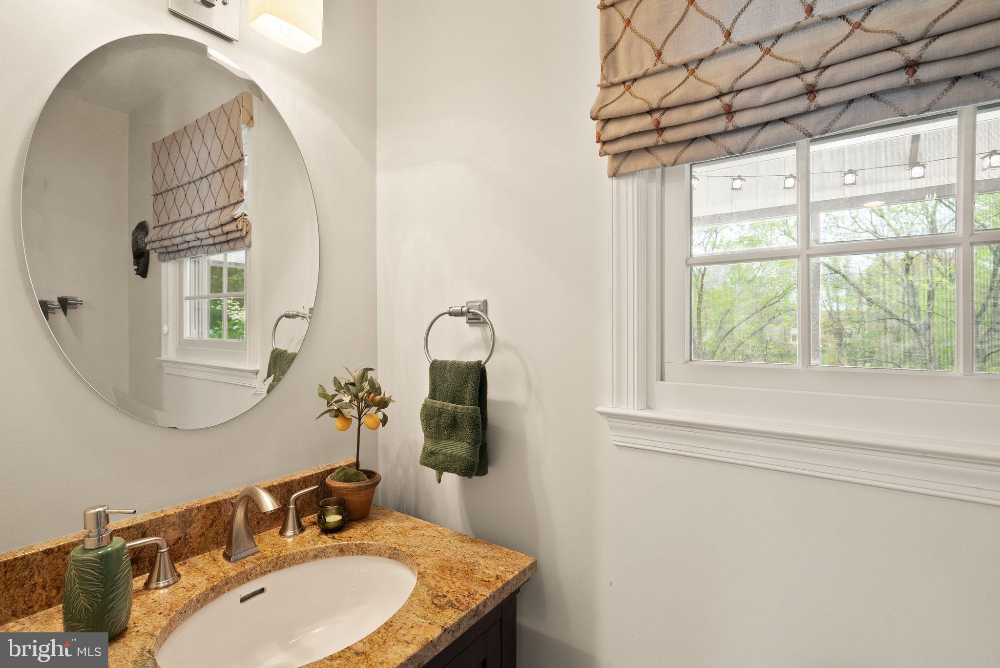 HICKORY CREEK - Residential