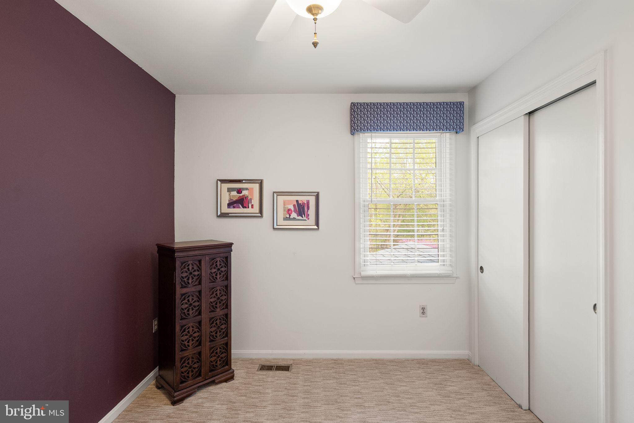 HICKORY CREEK - Residential