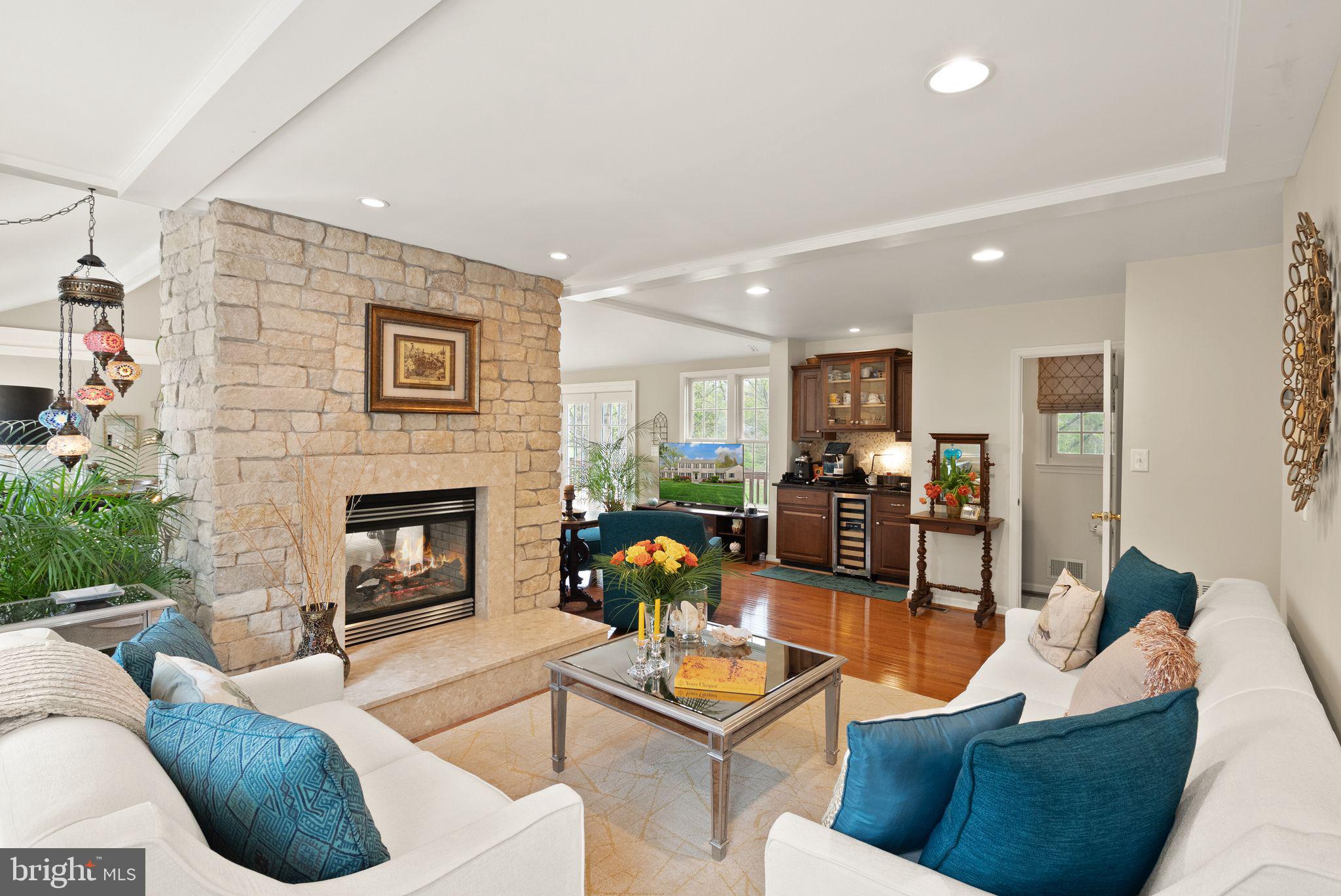 HICKORY CREEK - Residential