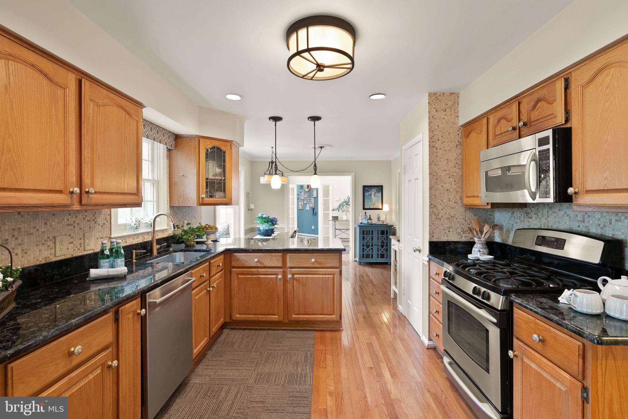 HICKORY CREEK - Residential