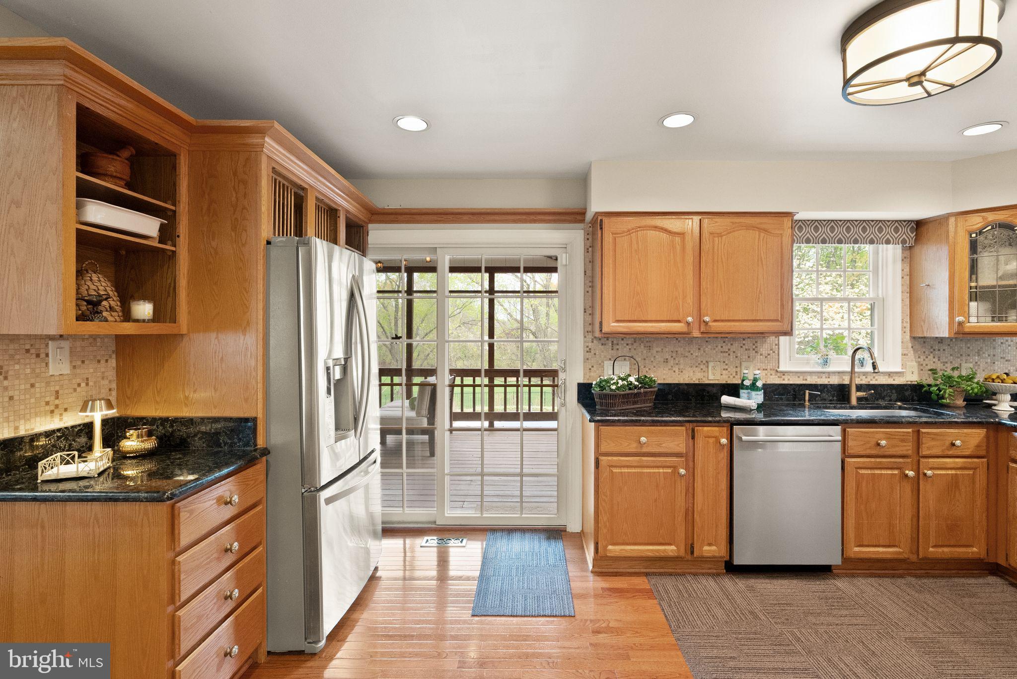 HICKORY CREEK - Residential