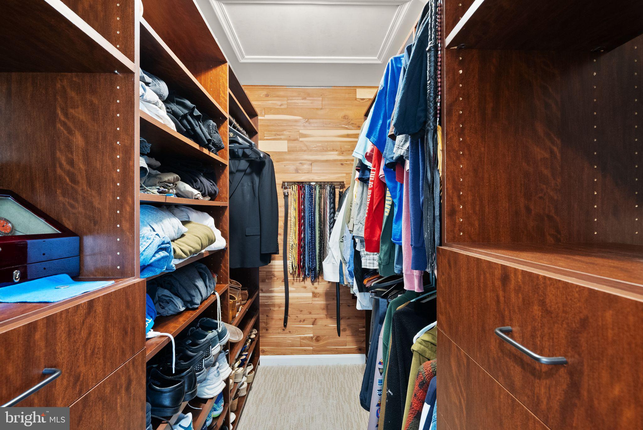 HICKORY CREEK - Residential