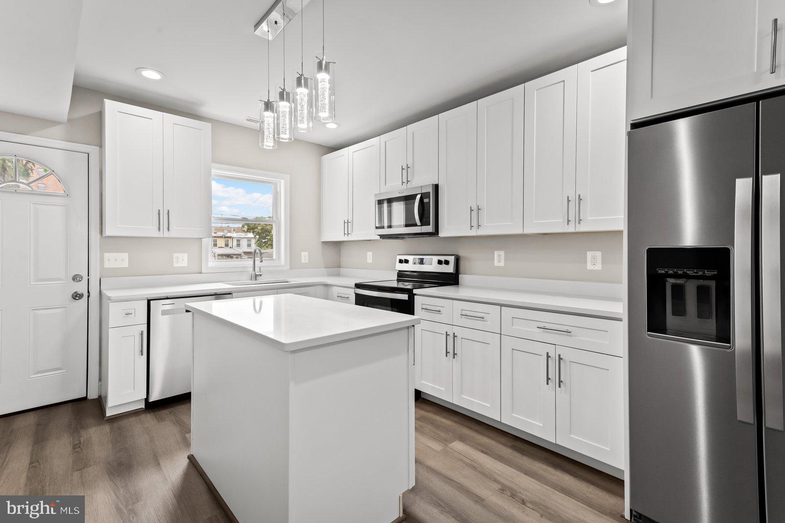 WASHINGTON VILLAGE - Residential