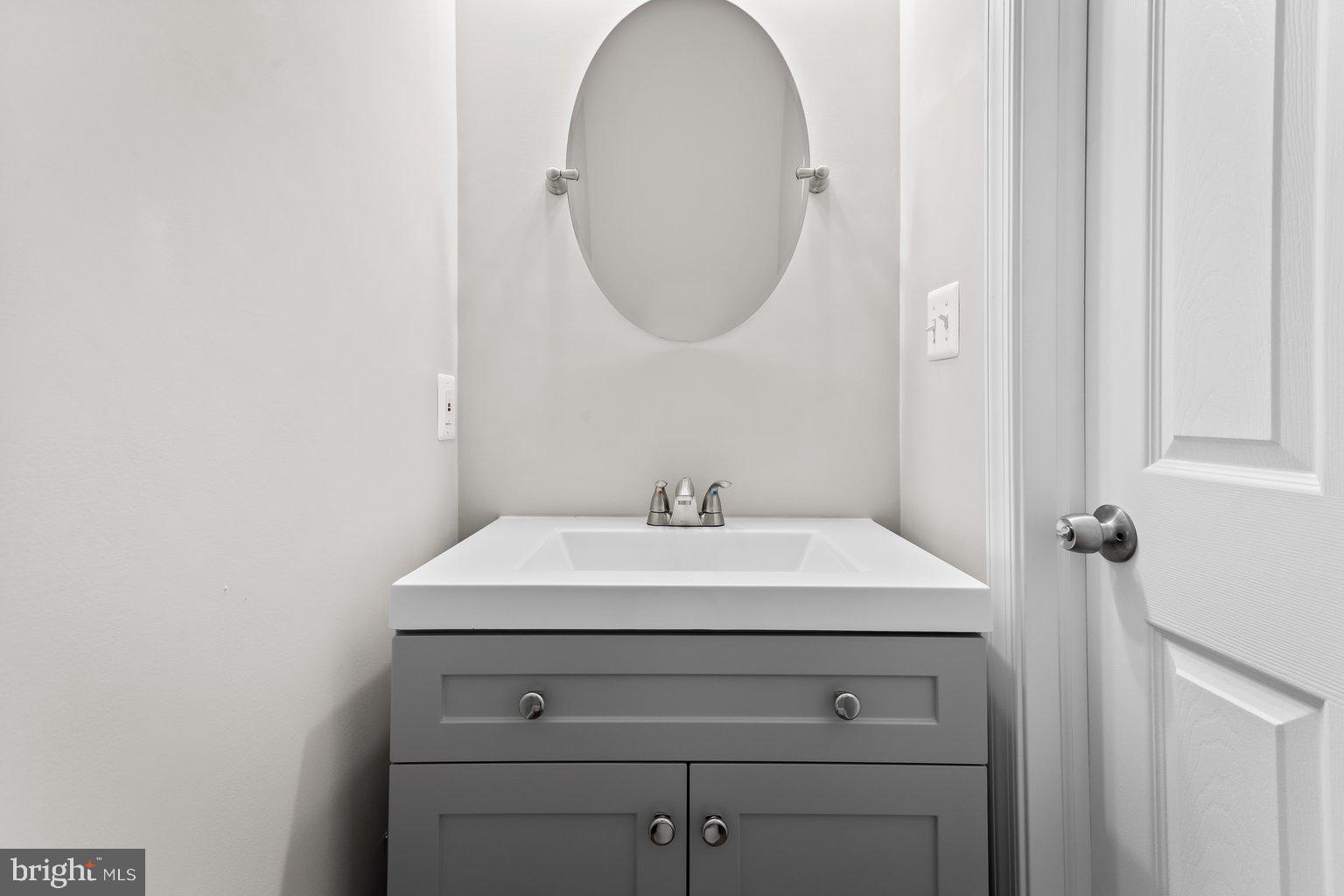 WASHINGTON VILLAGE - Residential