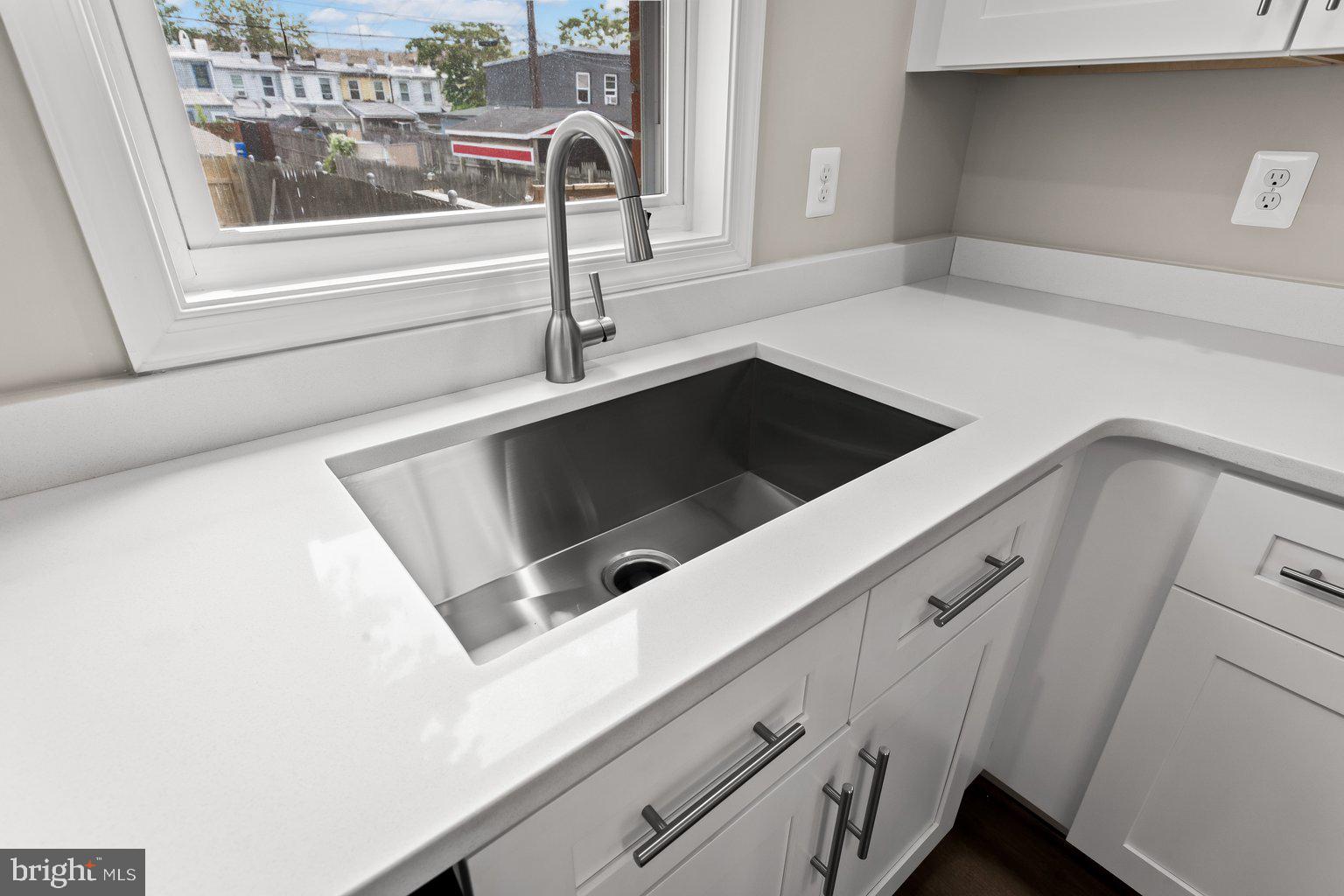 WASHINGTON VILLAGE - Residential