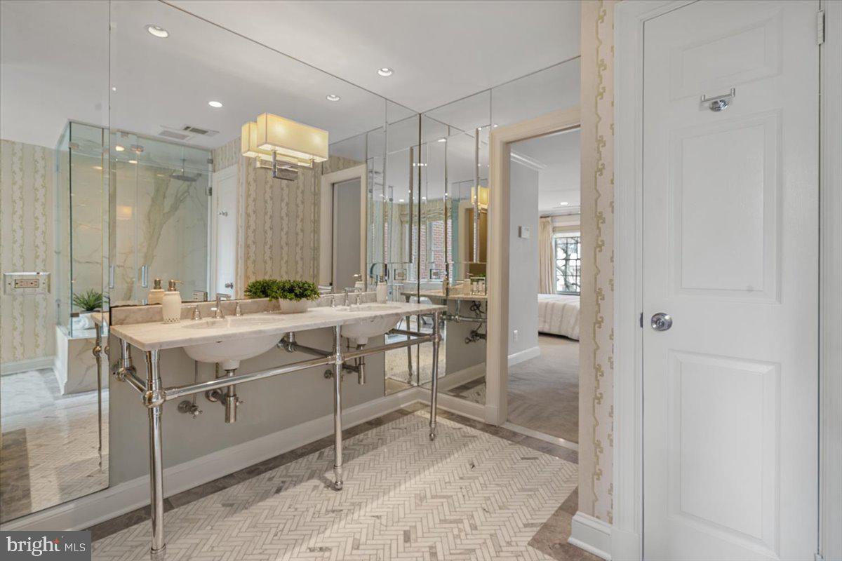 OLD TOWN SE QUADRANT - Residential