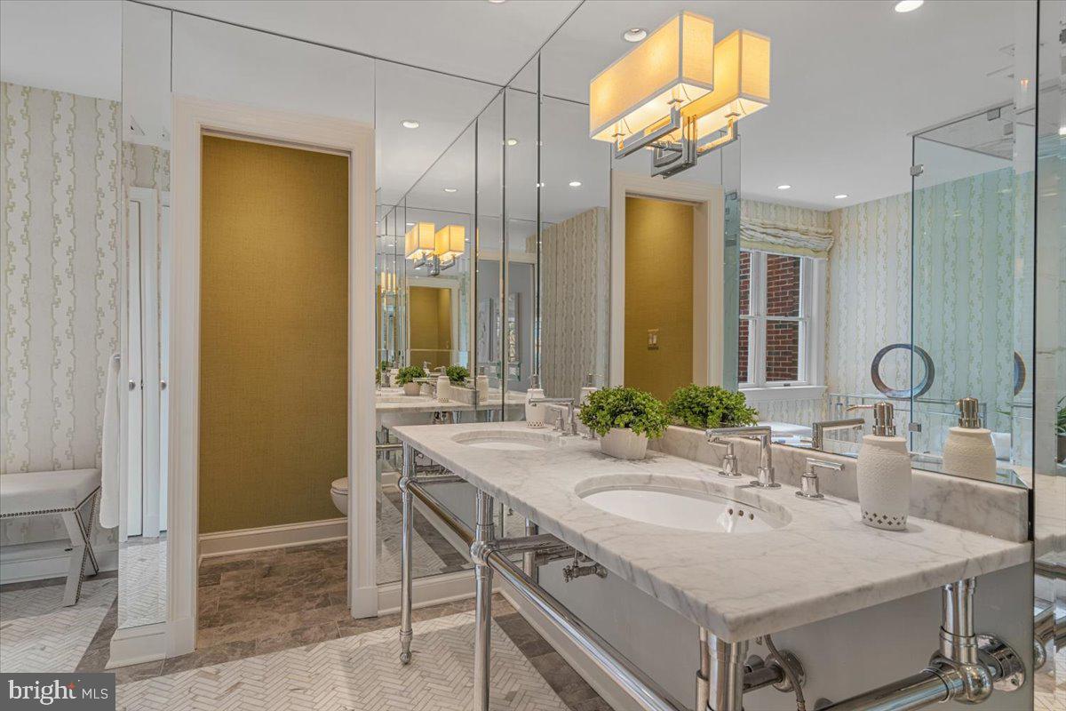 OLD TOWN SE QUADRANT - Residential