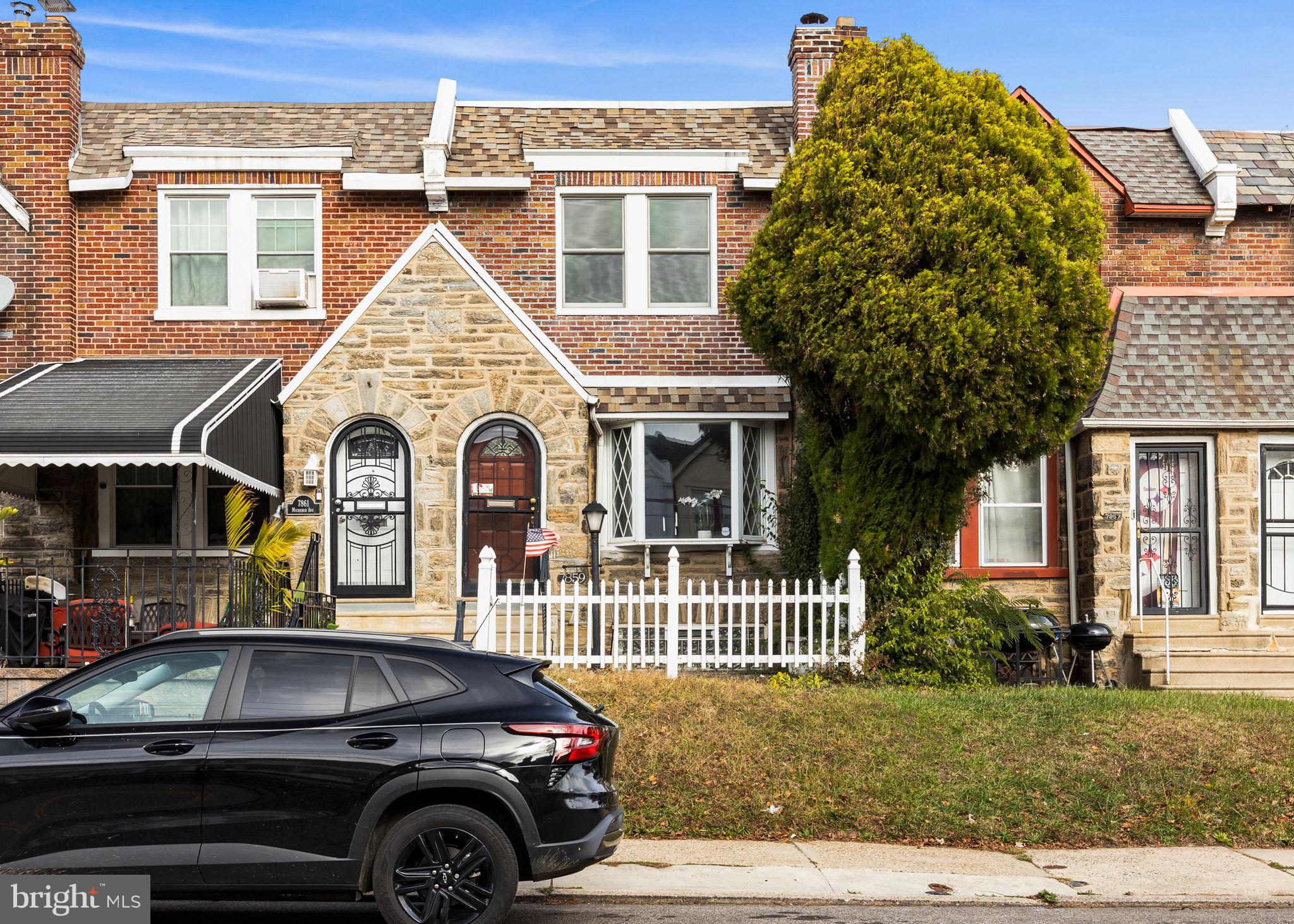 WEST OAK LANE - Residential