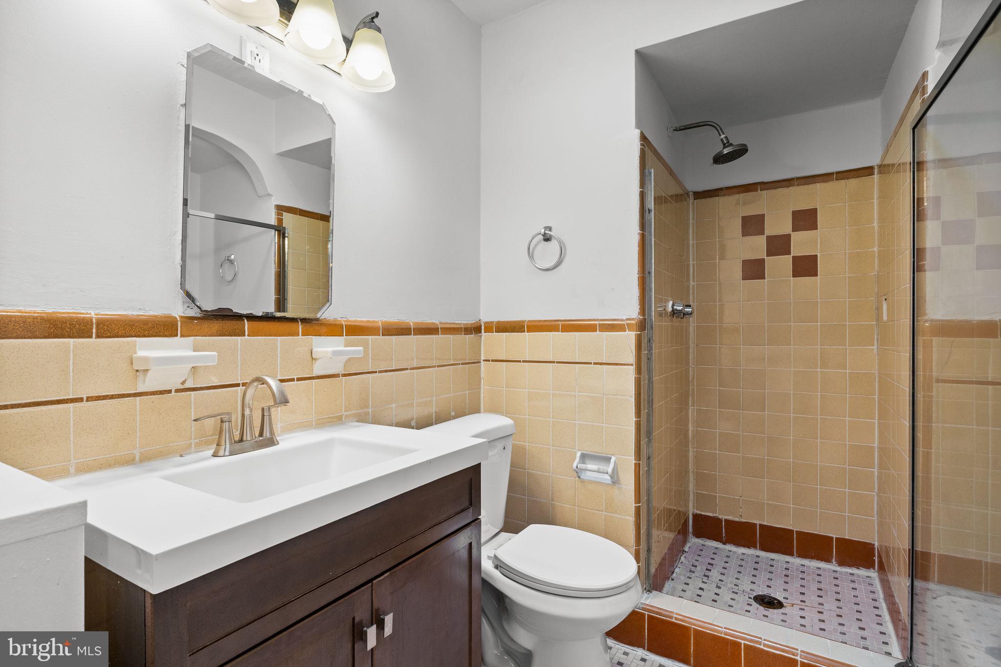 WEST OAK LANE - Residential