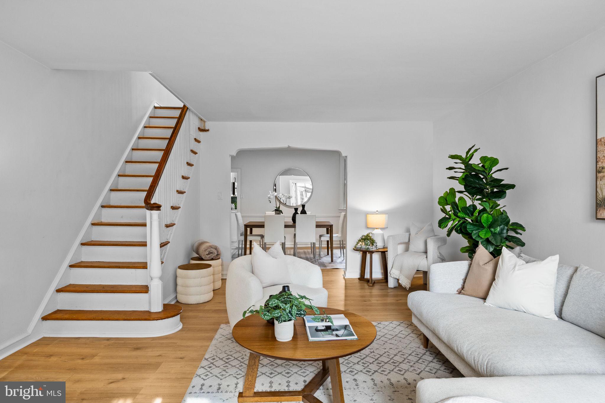 WEST OAK LANE - Residential