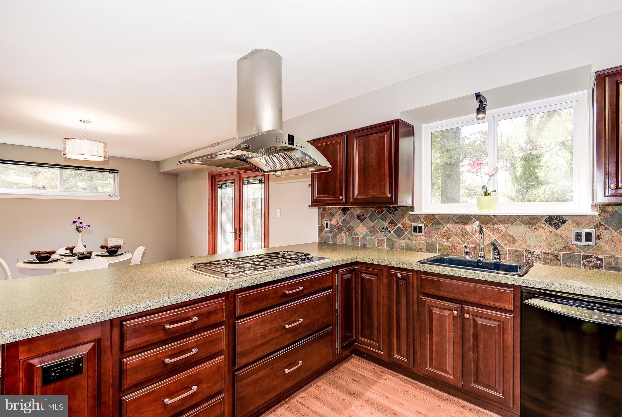 KEMP MILL ESTATES - Residential