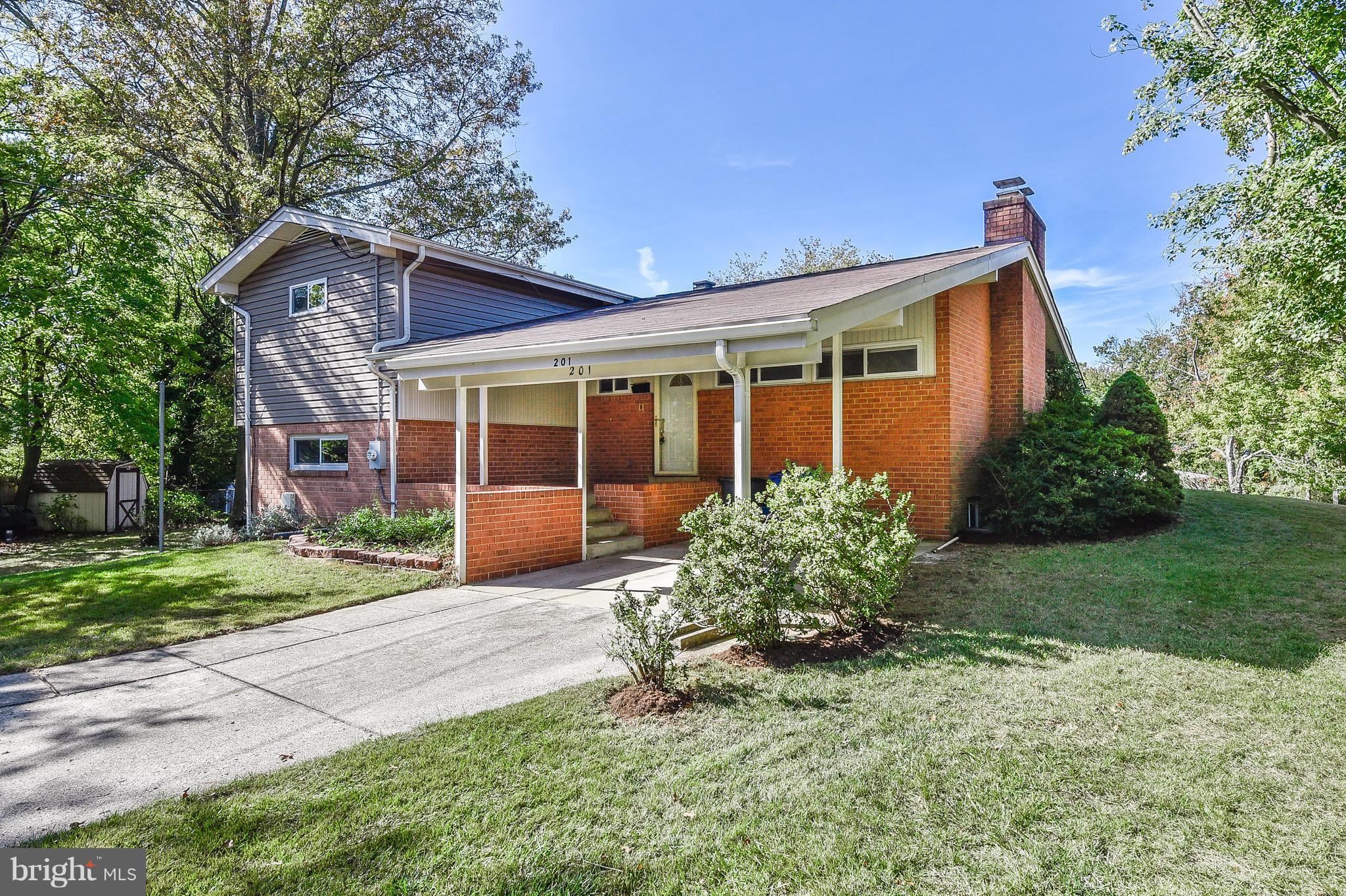 KEMP MILL ESTATES - Residential