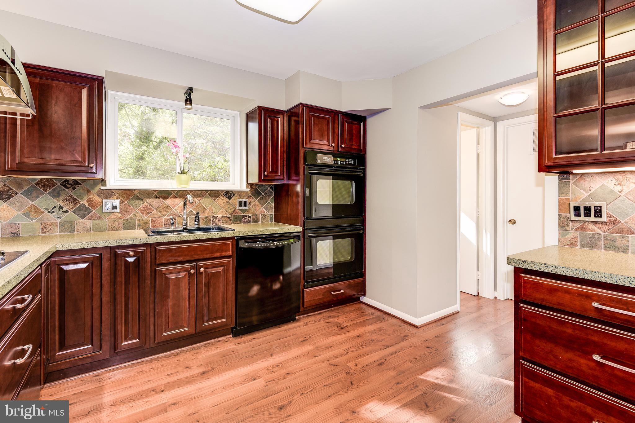 KEMP MILL ESTATES - Residential