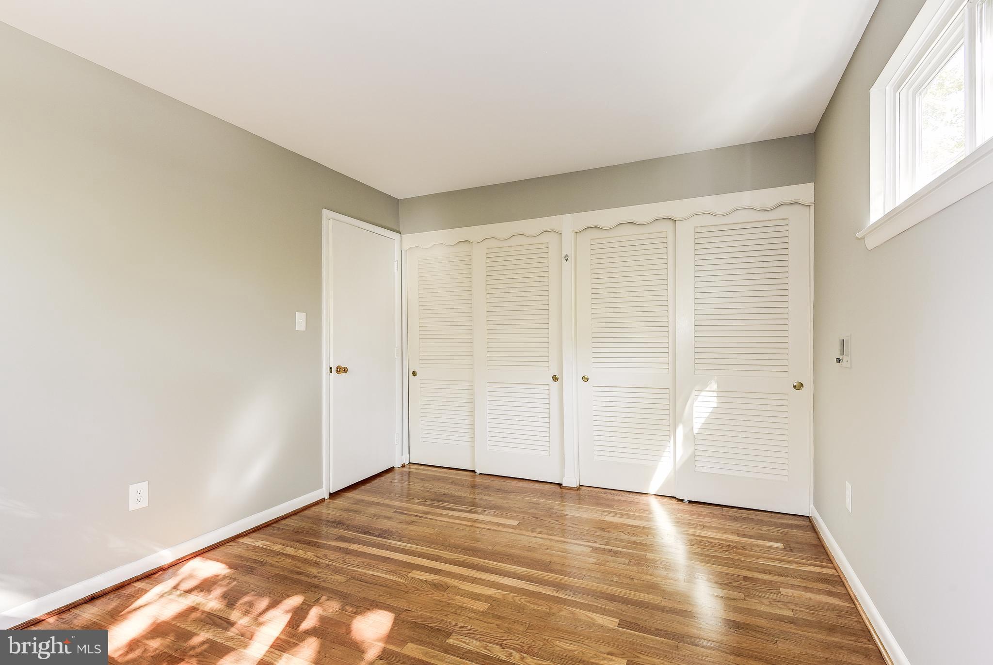 KEMP MILL ESTATES - Residential