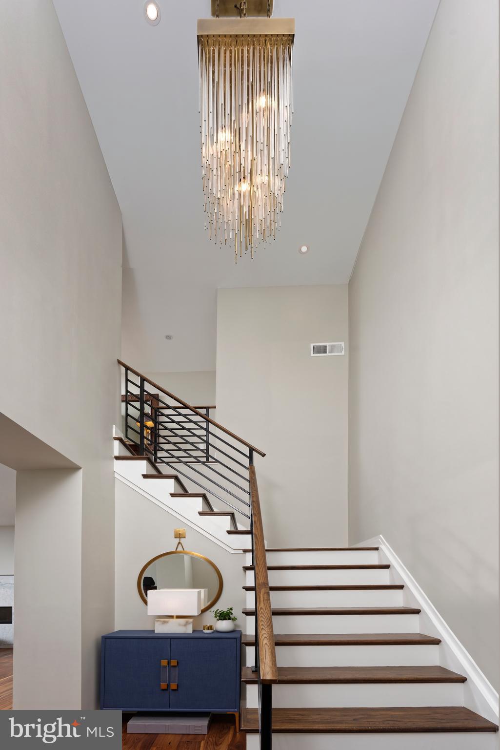 BRIGHTLEAF AND COOPER - Residential