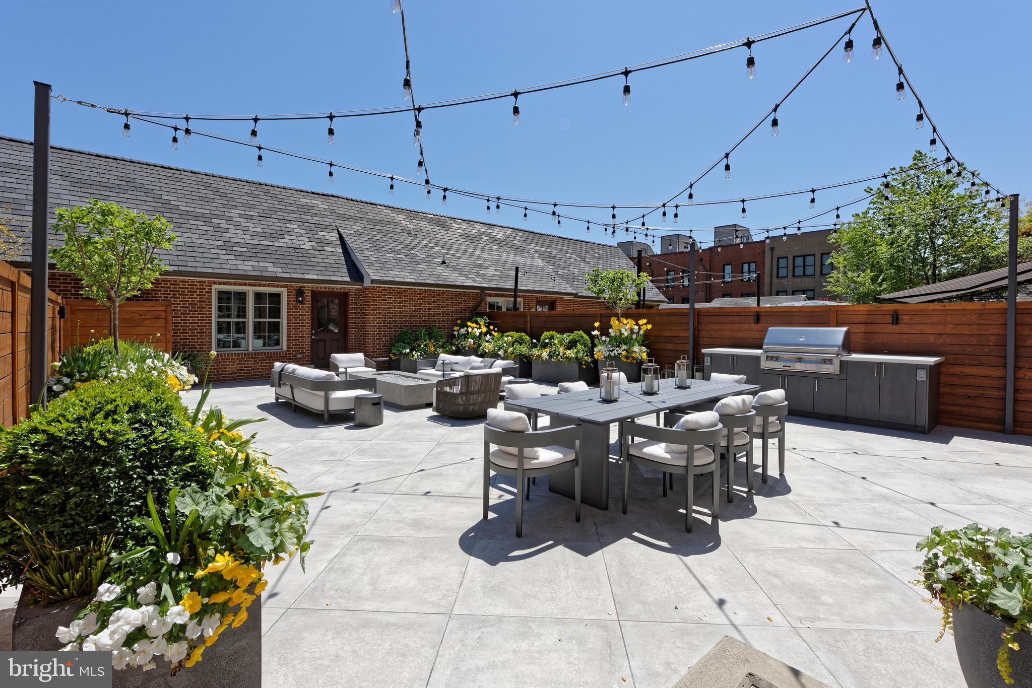 BRIGHTLEAF AND COOPER - Residential