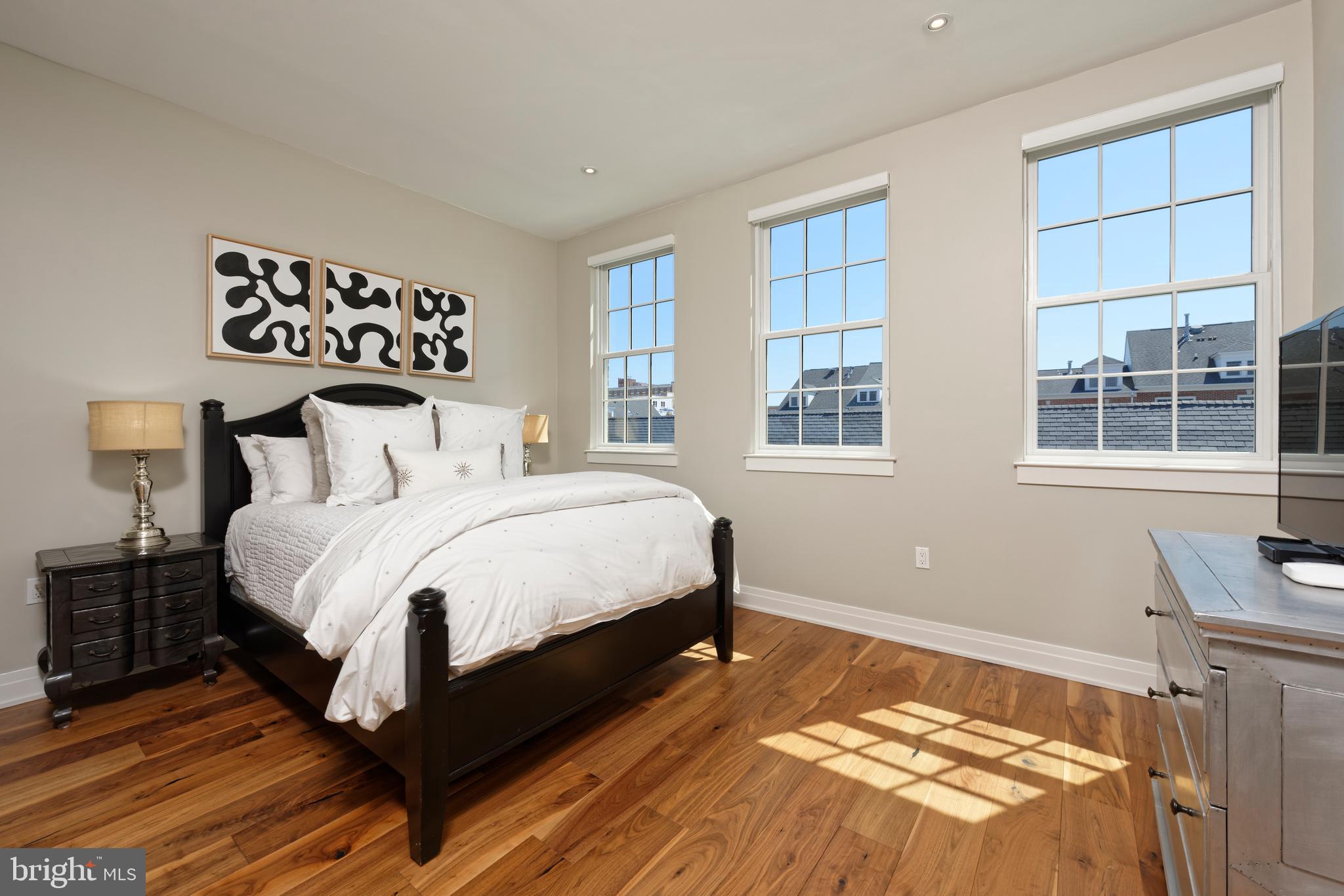 BRIGHTLEAF AND COOPER - Residential