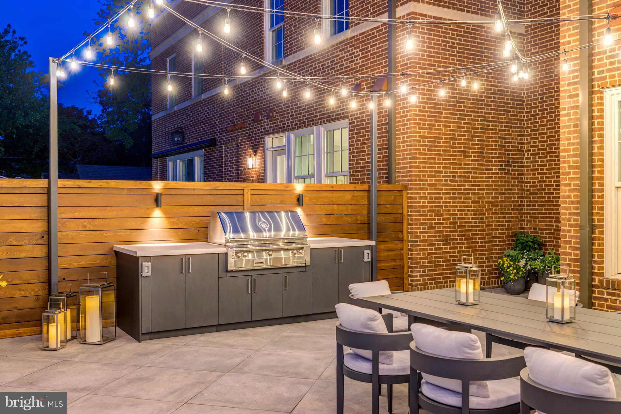 BRIGHTLEAF AND COOPER - Residential