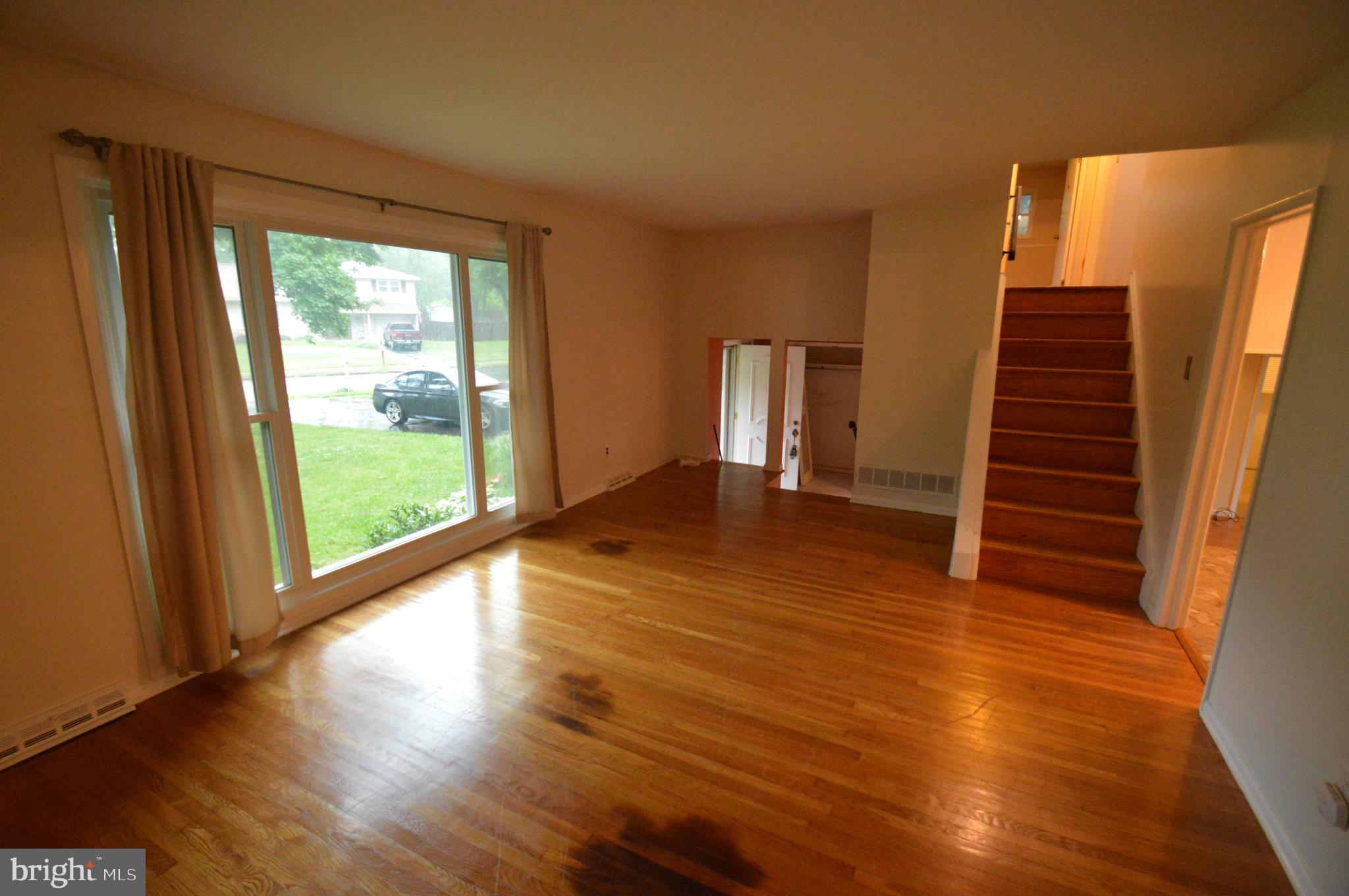 VALLEYWOOD - Residential