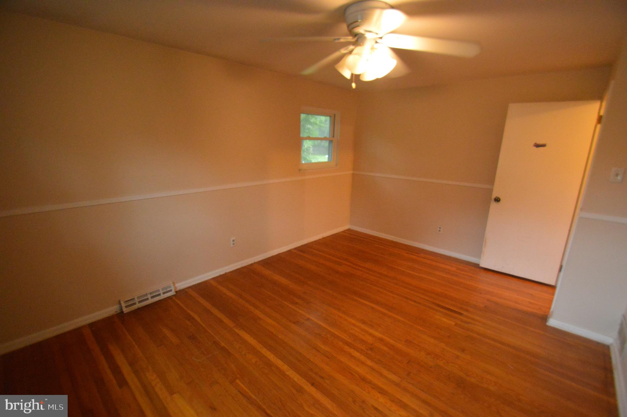 VALLEYWOOD - Residential