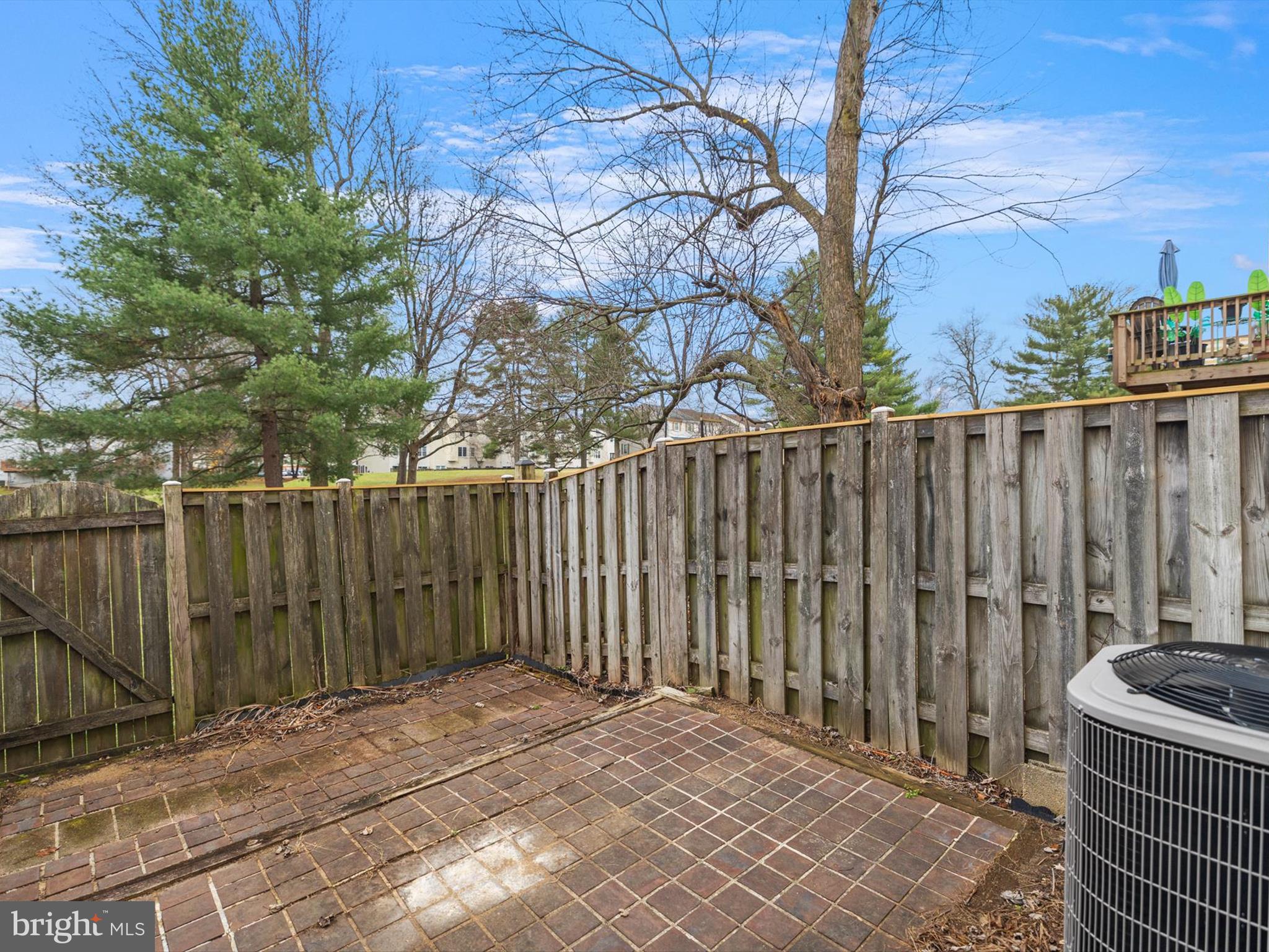 MEADOWCROFT - Residential