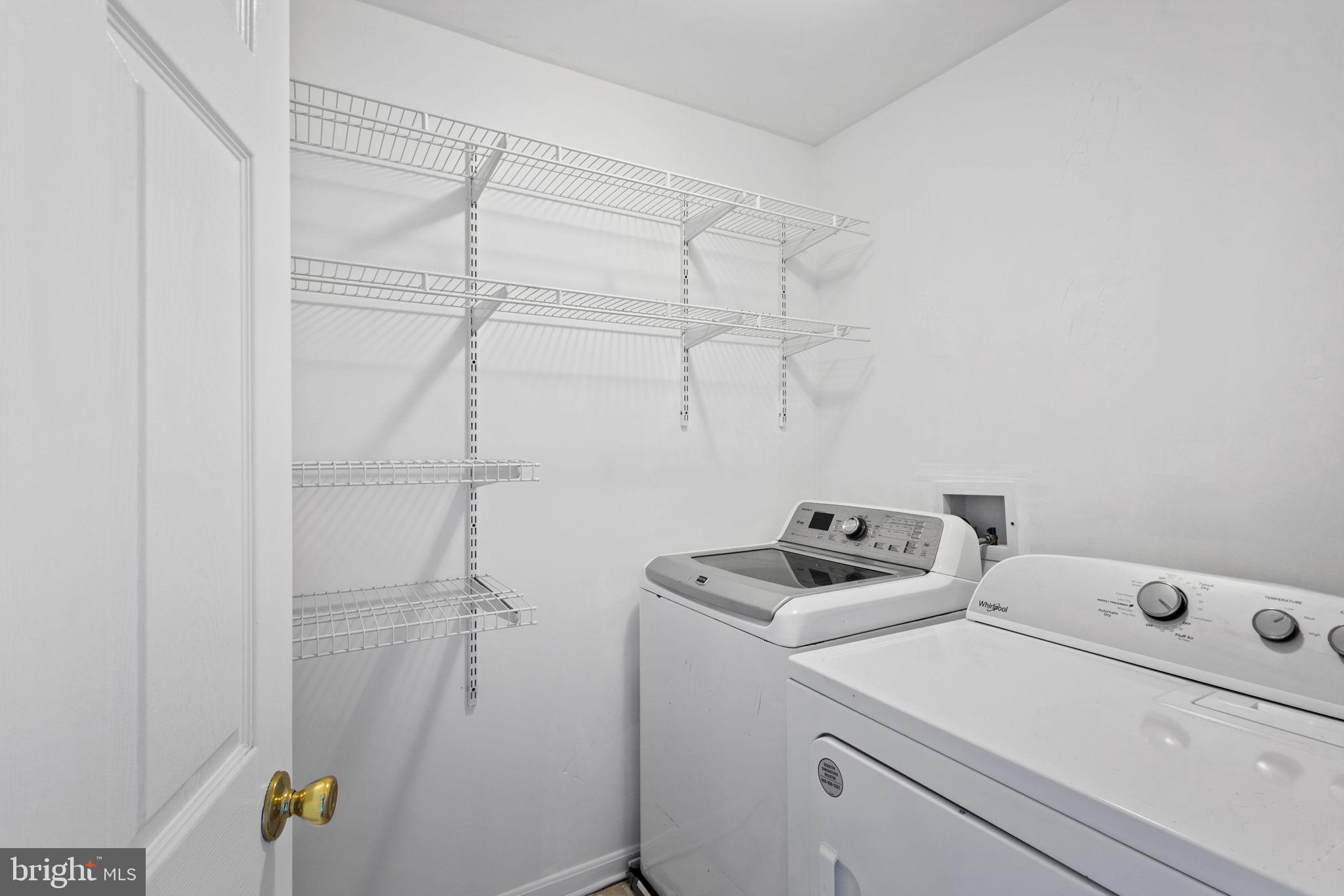 CROWN GRANT - Residential Lease