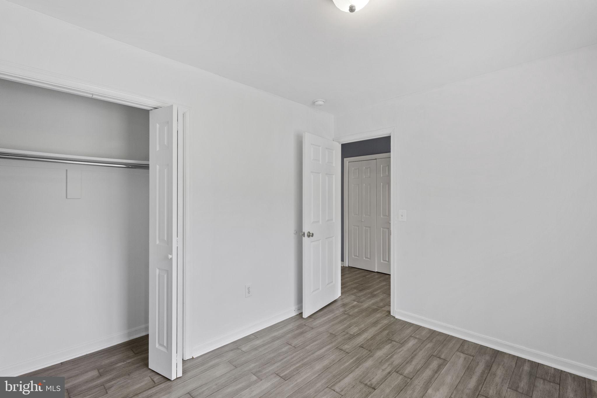 CROWN GRANT - Residential Lease